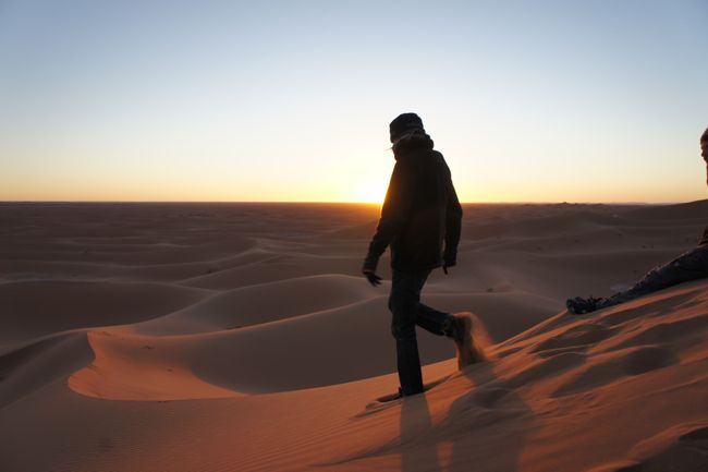 Camping in the Sahara Desert: An unforgettable adventure in Morocco