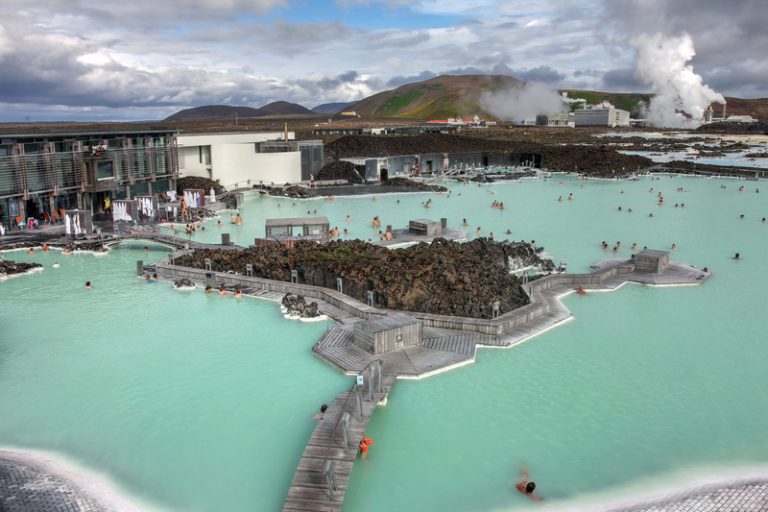 What it’s really like to visit the Blue Lagoon, Iceland The Travel Hack