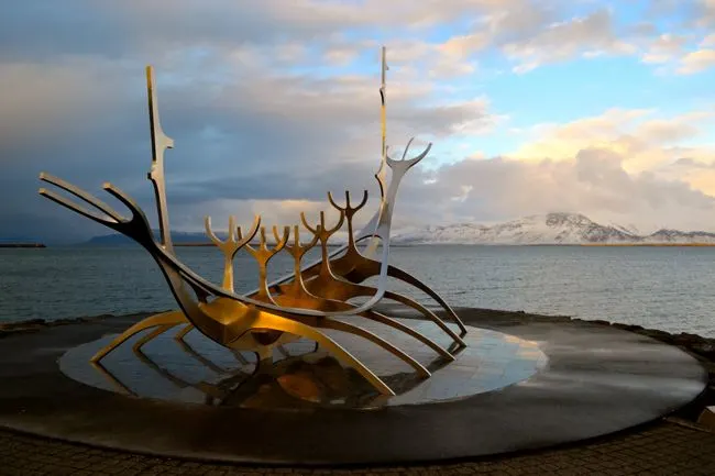 the sun voyager sculpture in Reykjavik, Iceland