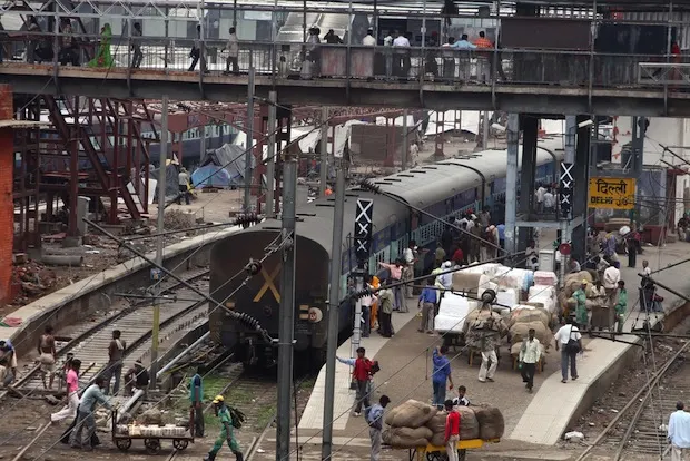 delhi train station