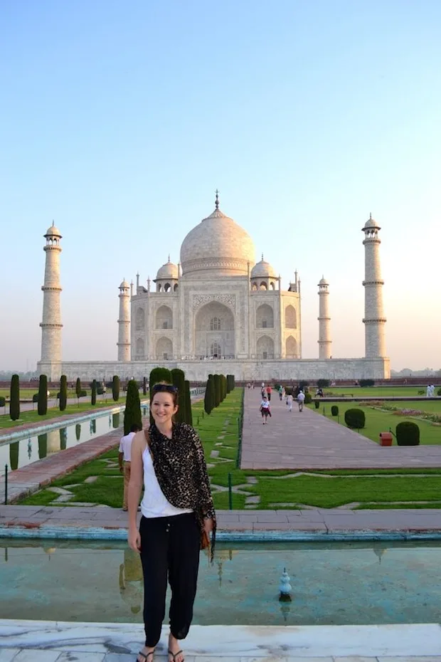 the travel hack at the taj mahal