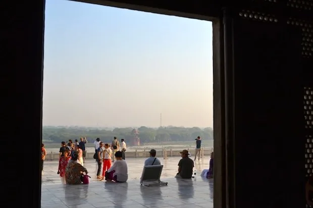 view outside the taj mahal