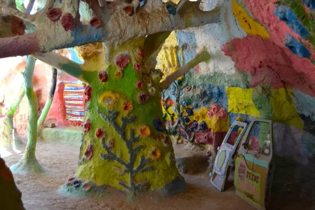 Salvation Mountain museum