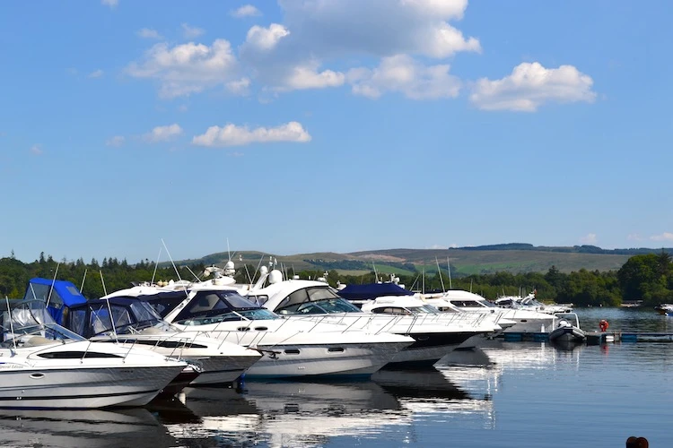 Boats on Loch Lomond