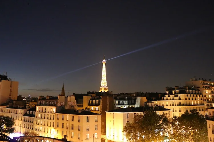 Citadines Tour Eiffel Tower at night
