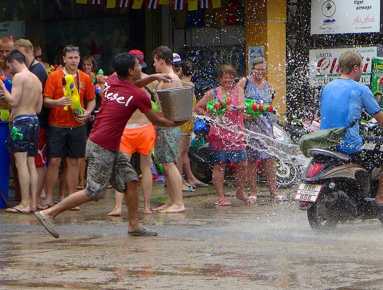 5 tips to survive Songkran festival in Thailand