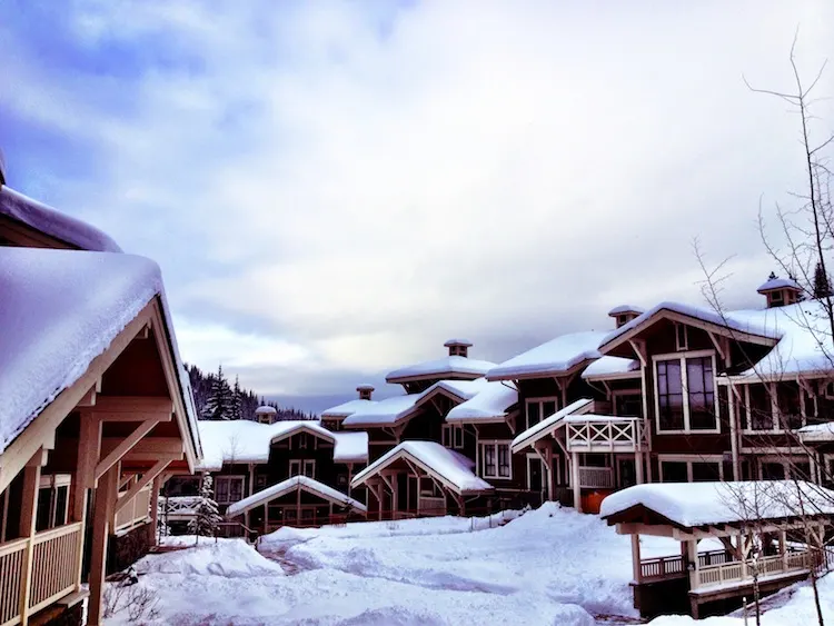 Snow roofs at Sun Peaks in Canada