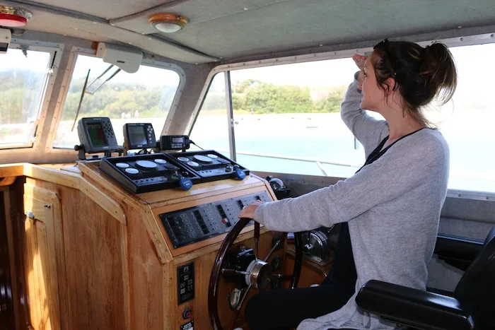 Isles of Scilly | Driving a boat