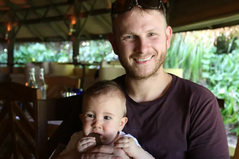 Can you travel to the Maldives with a baby?