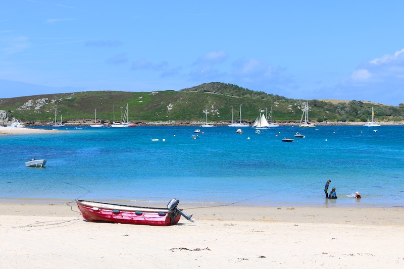 My travel blog from the Isles of Scilly: Palm trees and white sandy beaches…in England!