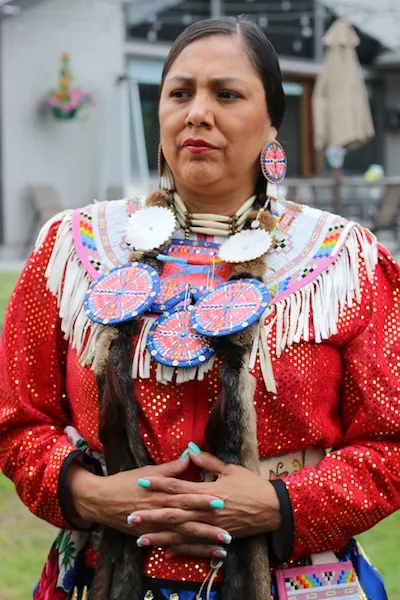 American Indian lady dancer