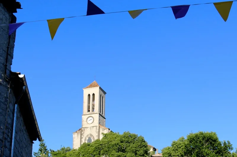 Balazuc church and bunting