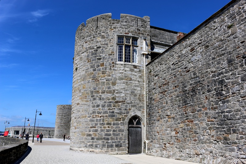 Staying in a Bath Tower on the town walls of Caernarfon, Wales