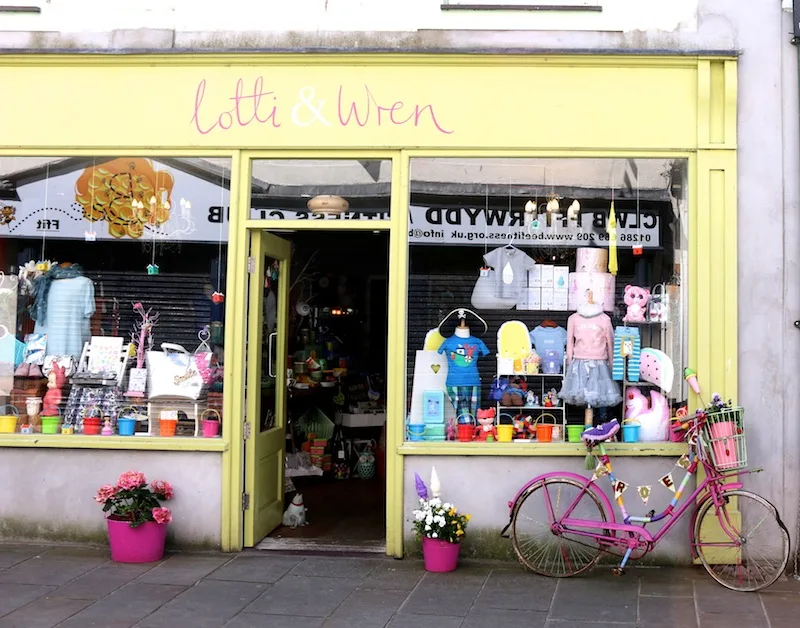 Cute boutiques in caernarfon