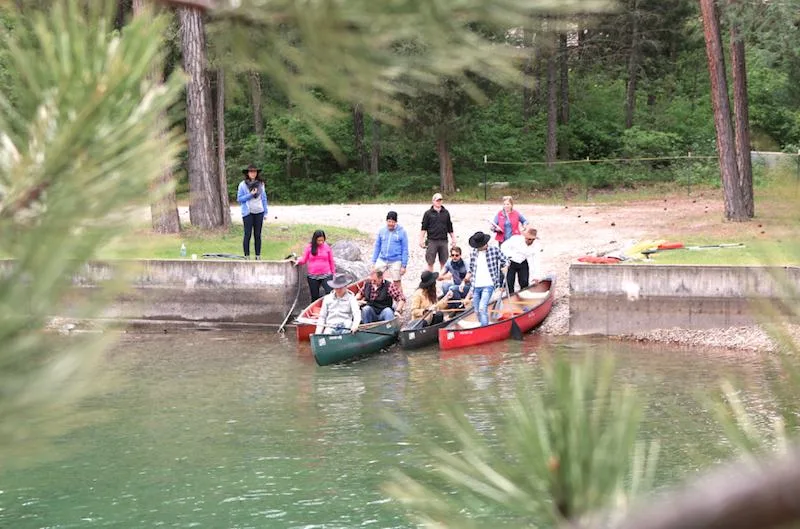 kayaking-at-flathead-lake-lodge