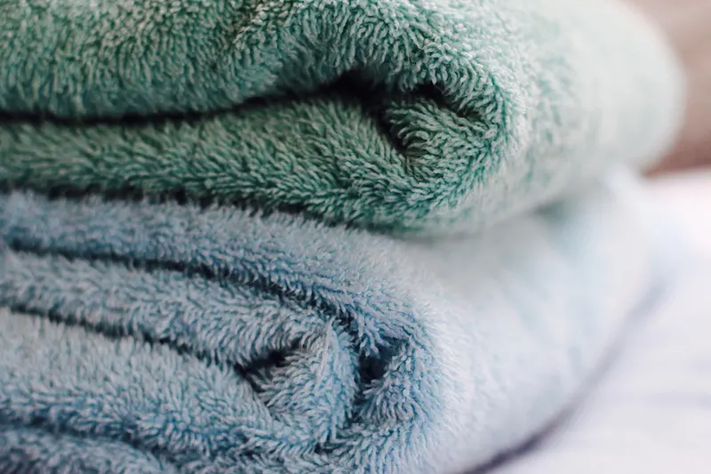 how-to-make-your-home-feel-like-a-luxury-hotel-towels