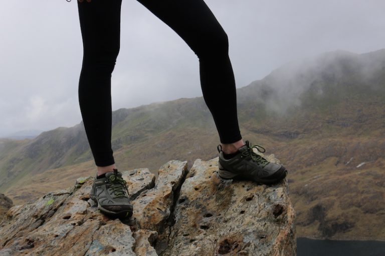 What to wear and tips for walking up Snowdon