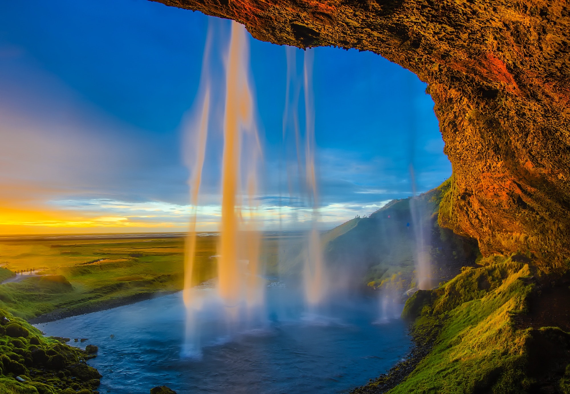 The Travel Blogger’s Guide to Iceland