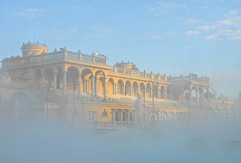 Thermal baths in the morning - The Top 10 Tours in Budapest, Hungary