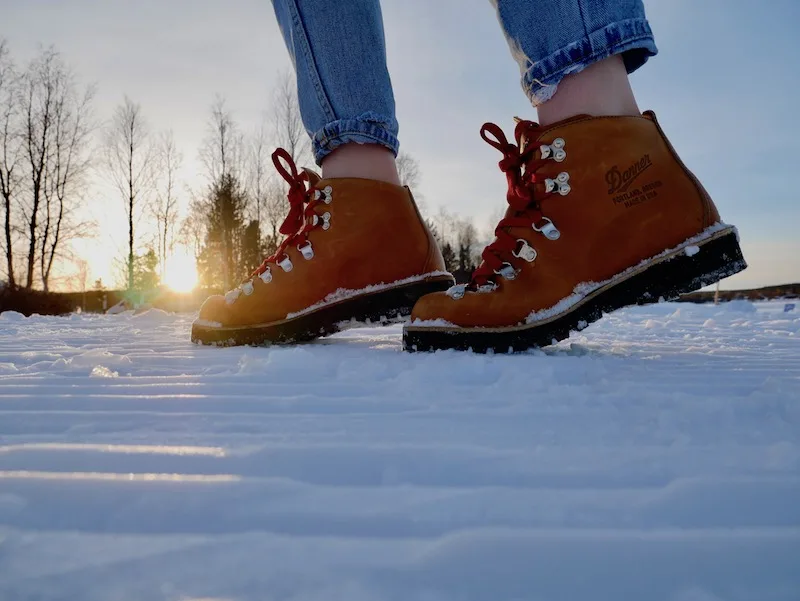 Danner Boots Review: Women's Mountain Light Cascade - The Travel Hack