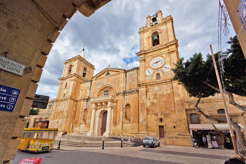 Things to do in Valletta - St Paul's Cathedral