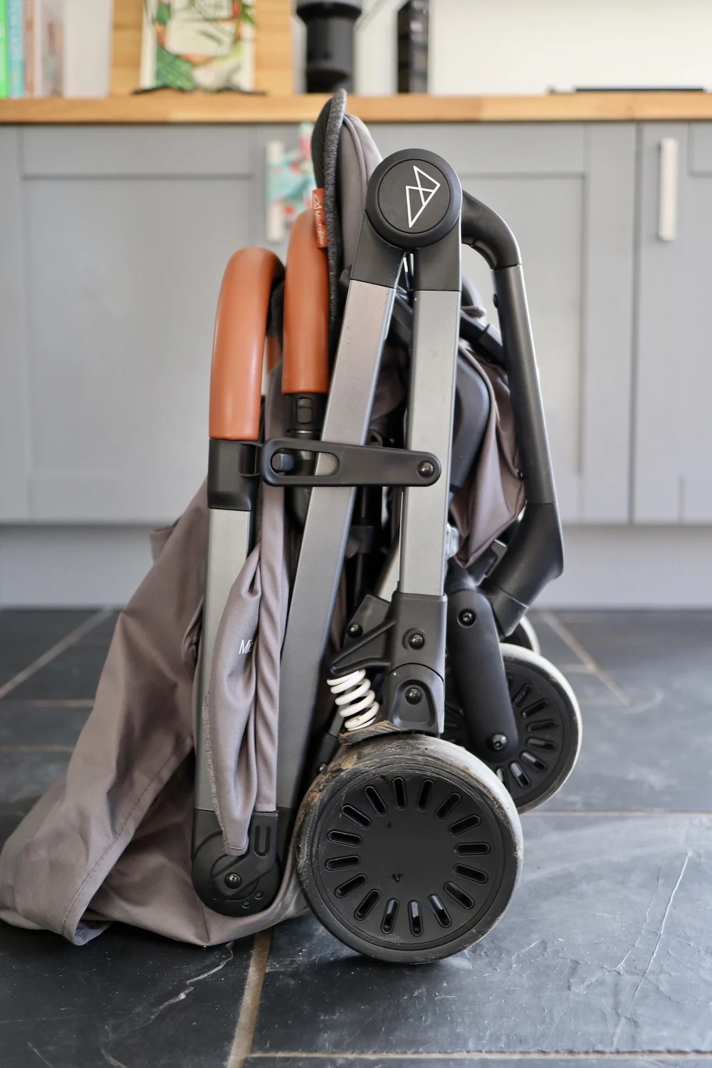 Fold 2024 up pushchair