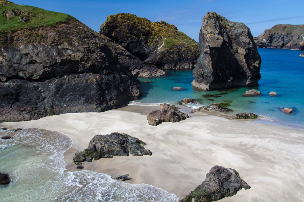 places to visit in cornwall with family