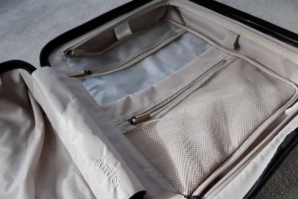 Antler laptop hotsell trolley bag