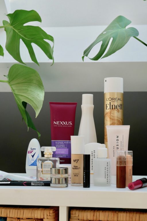 How to Travel with Hand Luggage Liquids (& fit all your toiletries in