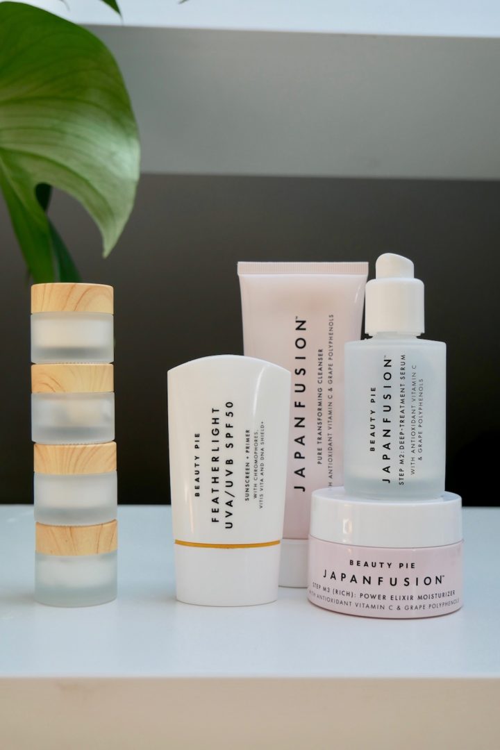 How to Travel with Hand Luggage Liquids (& fit all your toiletries in