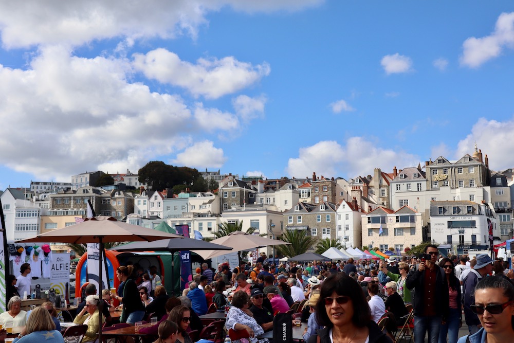 cruise liners in guernsey