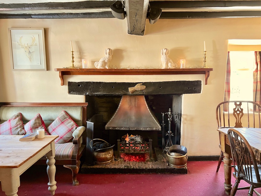 The Hand in Llanarmon review