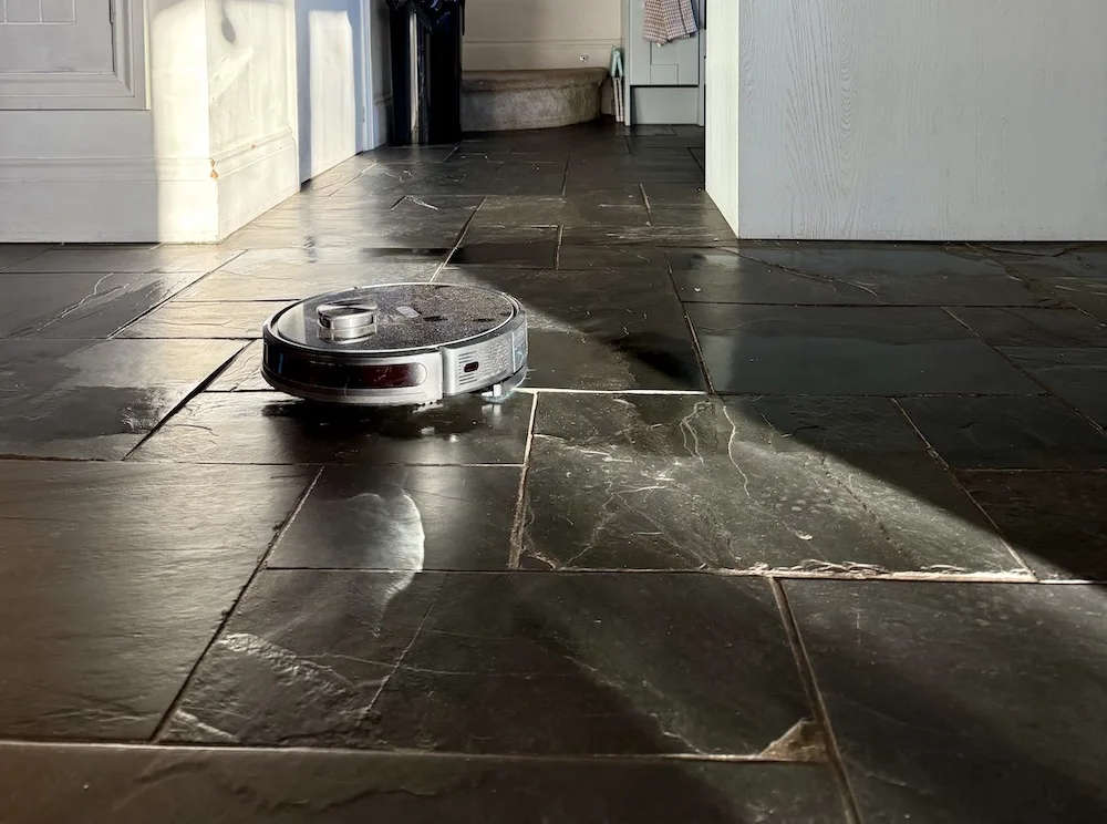 Robot vacuum review