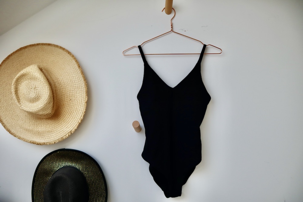 Ladies travel clothes: The 10 essential items I can’t travel without