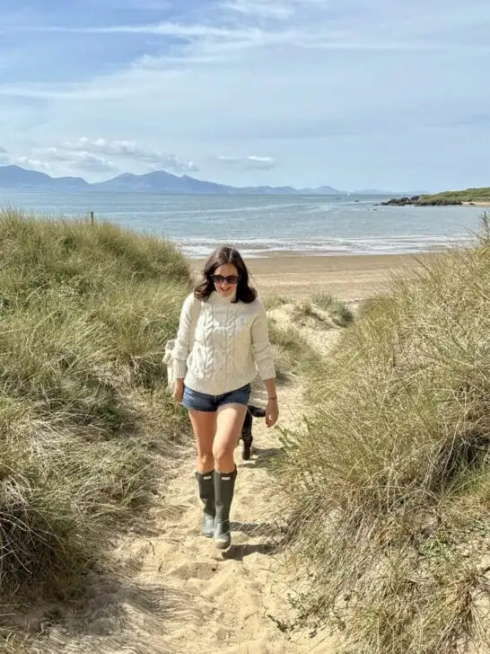 Get your boots on: How to style Hunter boots for every situation!