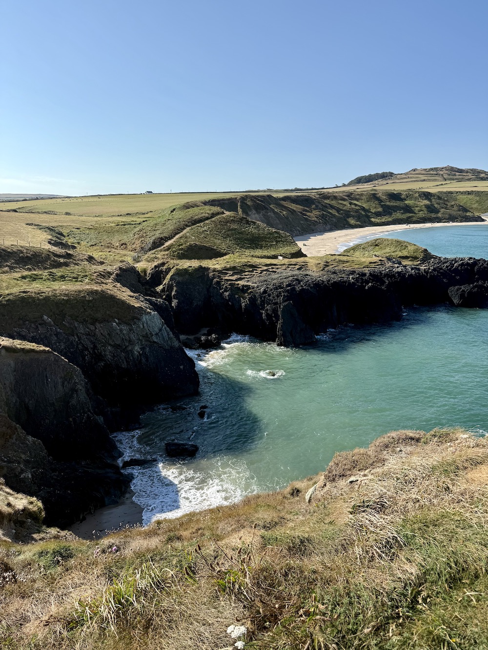 Porthor: Whistling Sands Beach, Wales. The UK’s Most Magical (and Musical) Shoreline