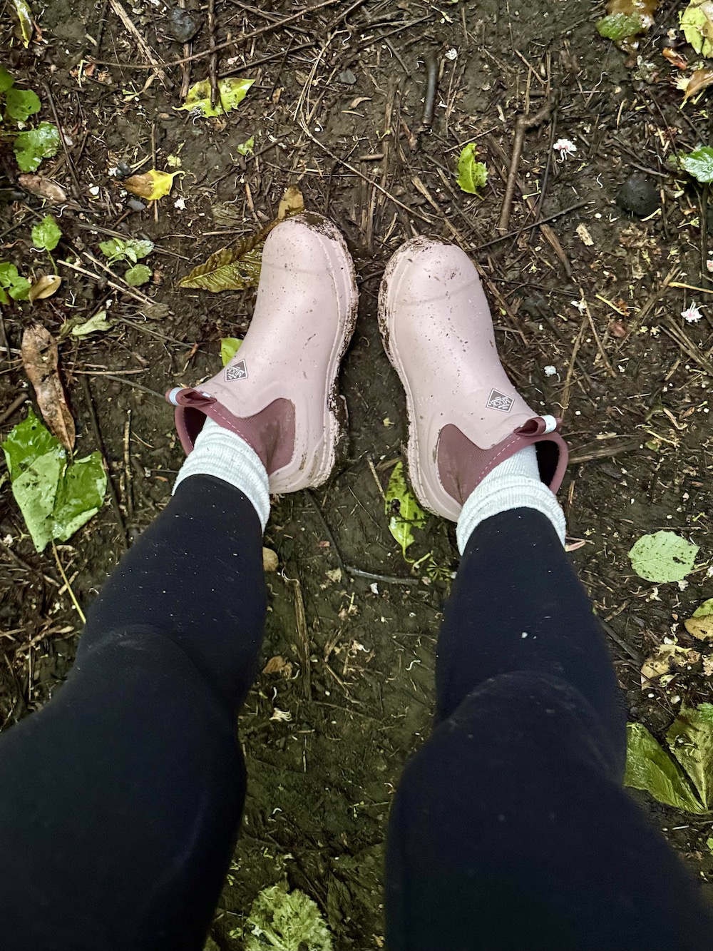 Muck Boots Rainscape Chelsea Boots in the Woodrose Twilight Mauve colourway