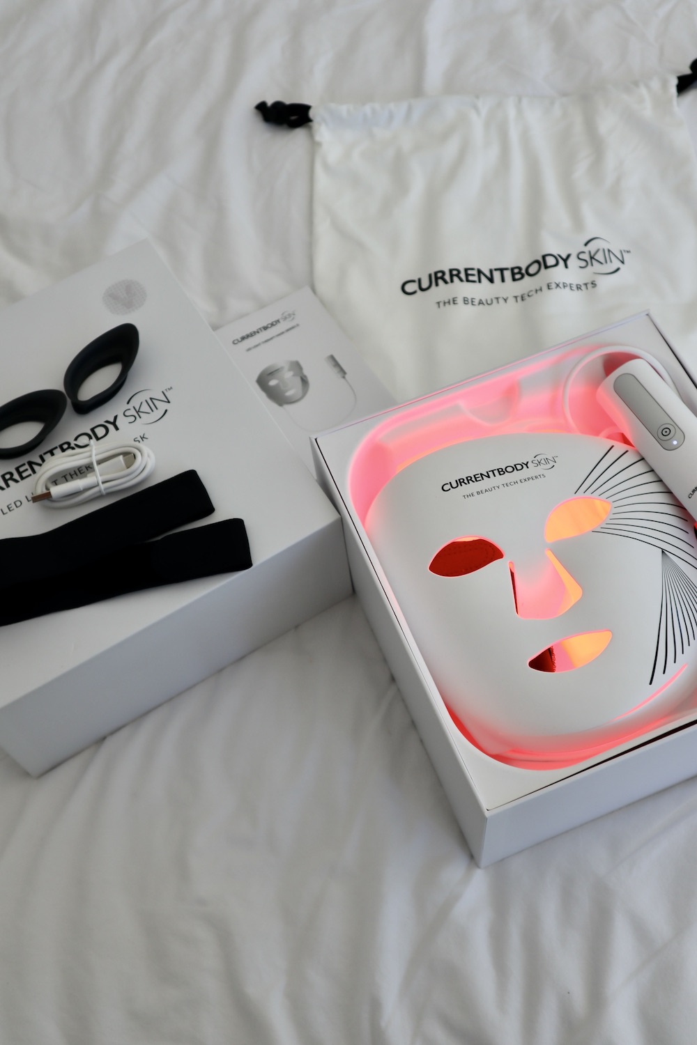 CurrentBody Series 2 LED Red Light Therapy Face Mask
