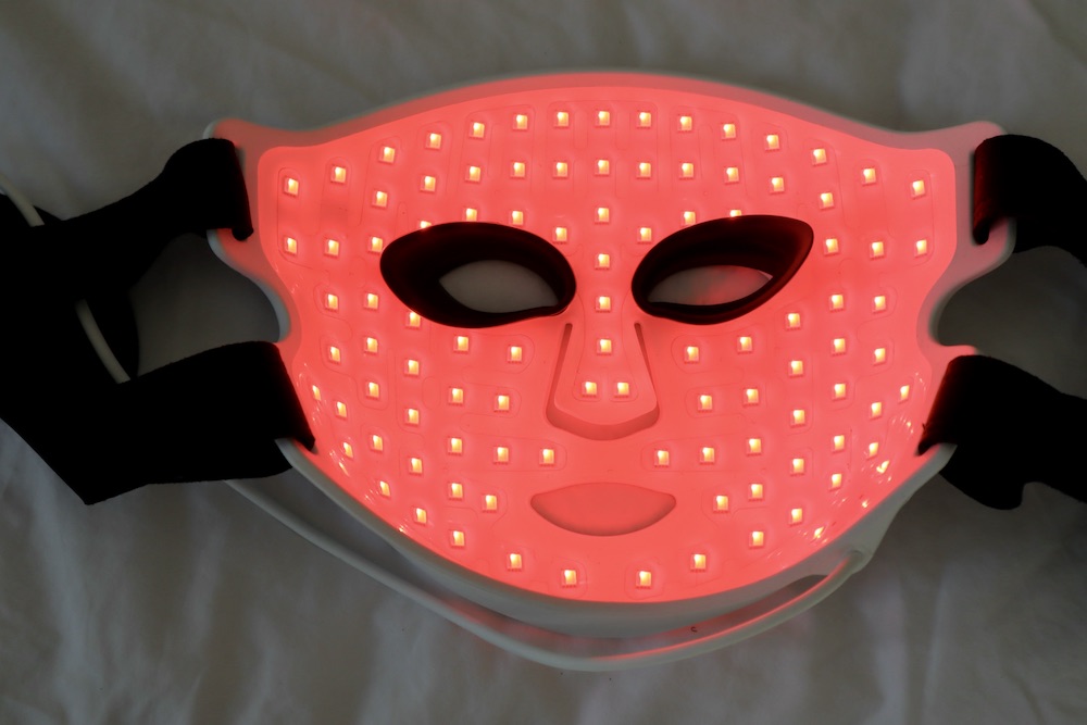 CurrentBody Series 2 LED Red Light Therapy Face Mask
