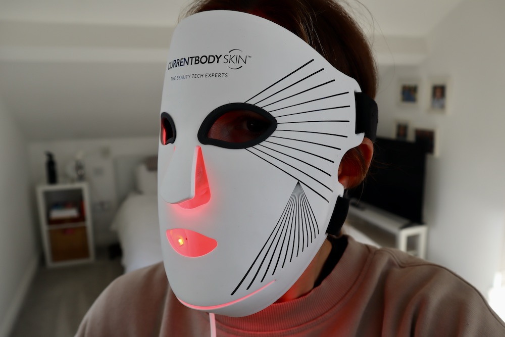 CurrentBody Series 2 LED Red Light Therapy Face Mask
