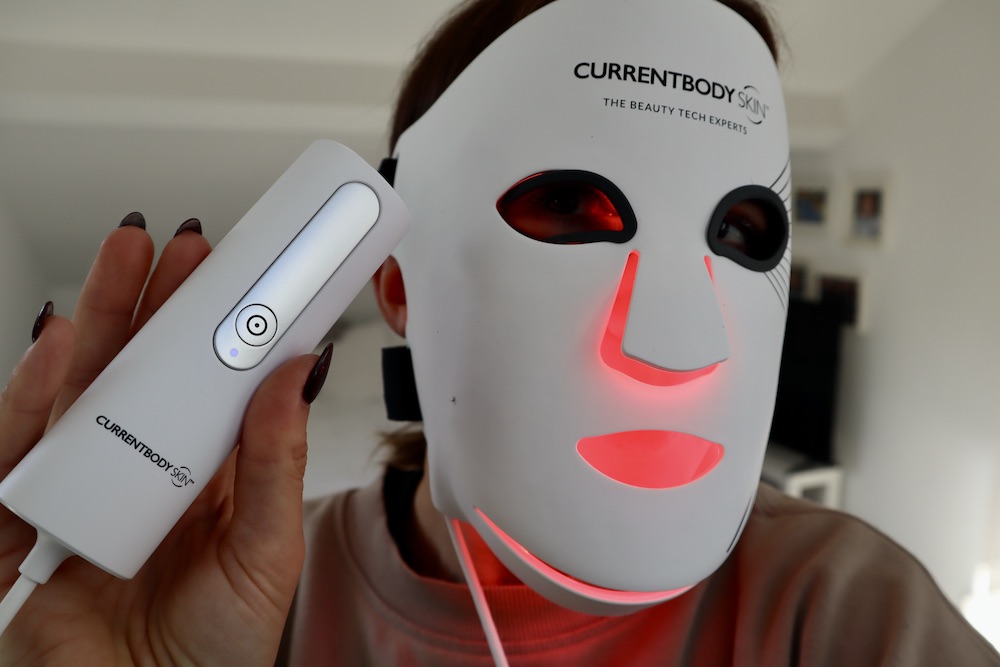 CurrentBody Series 2 LED Red Light Therapy Face Mask
